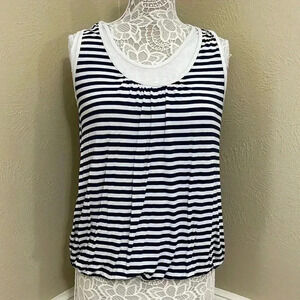 ๐ navy and white striped tank top